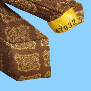 Vintage 1970s Neck Tie 3.5" Wide 52" TIE Textured shiny Geometric Brown Groovy